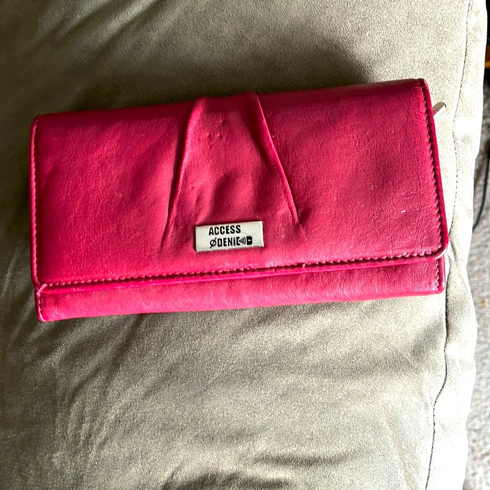 Red Wallet